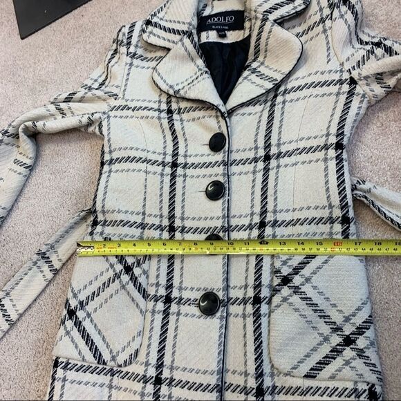 Adolfo cream black gray plaid check fall/winter coat size Medium - Picture 10 of 11